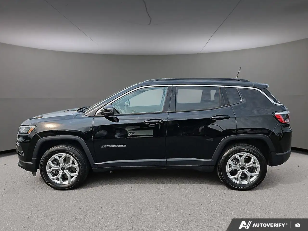 Jeep Compass снимка Jeep Compass