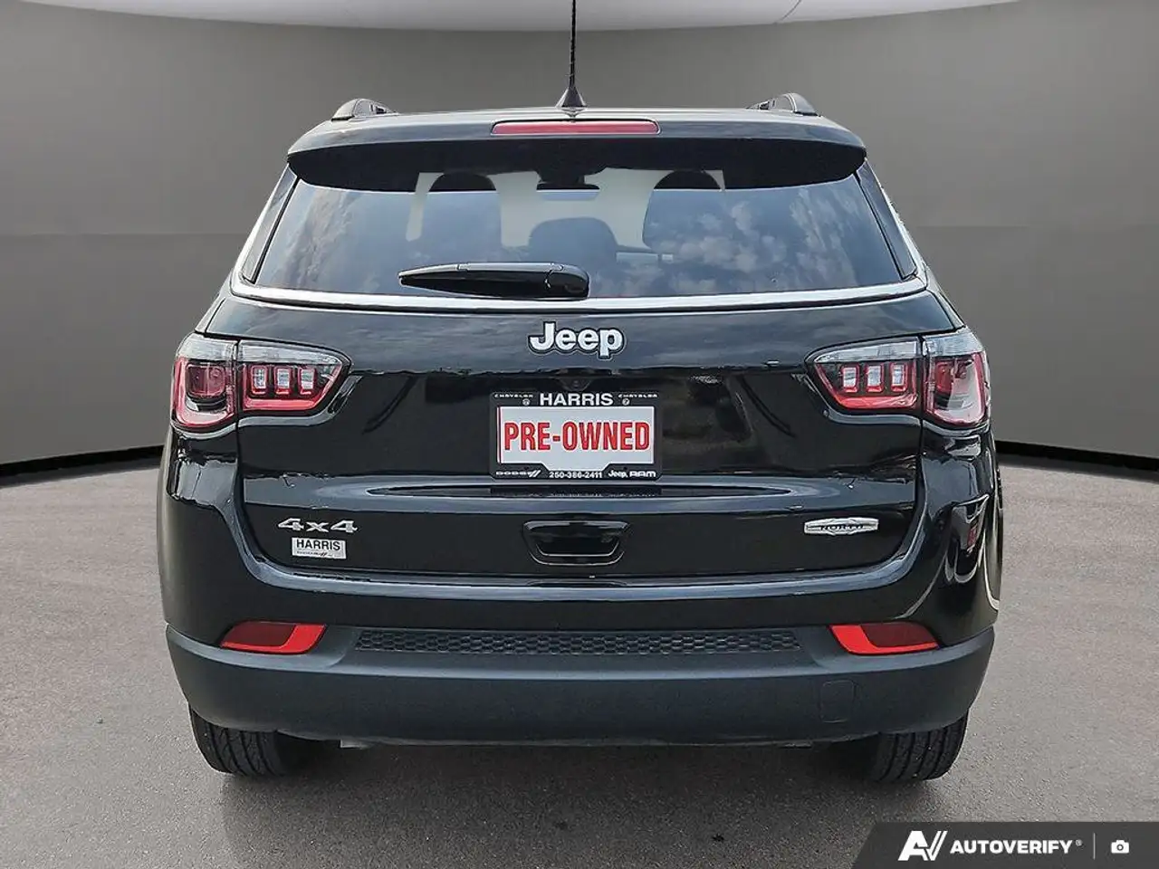 Jeep Compass снимка Jeep Compass