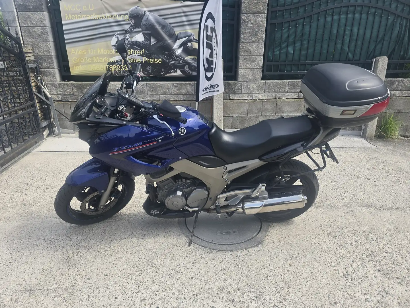 Yamaha TDM 900 Blue - 2