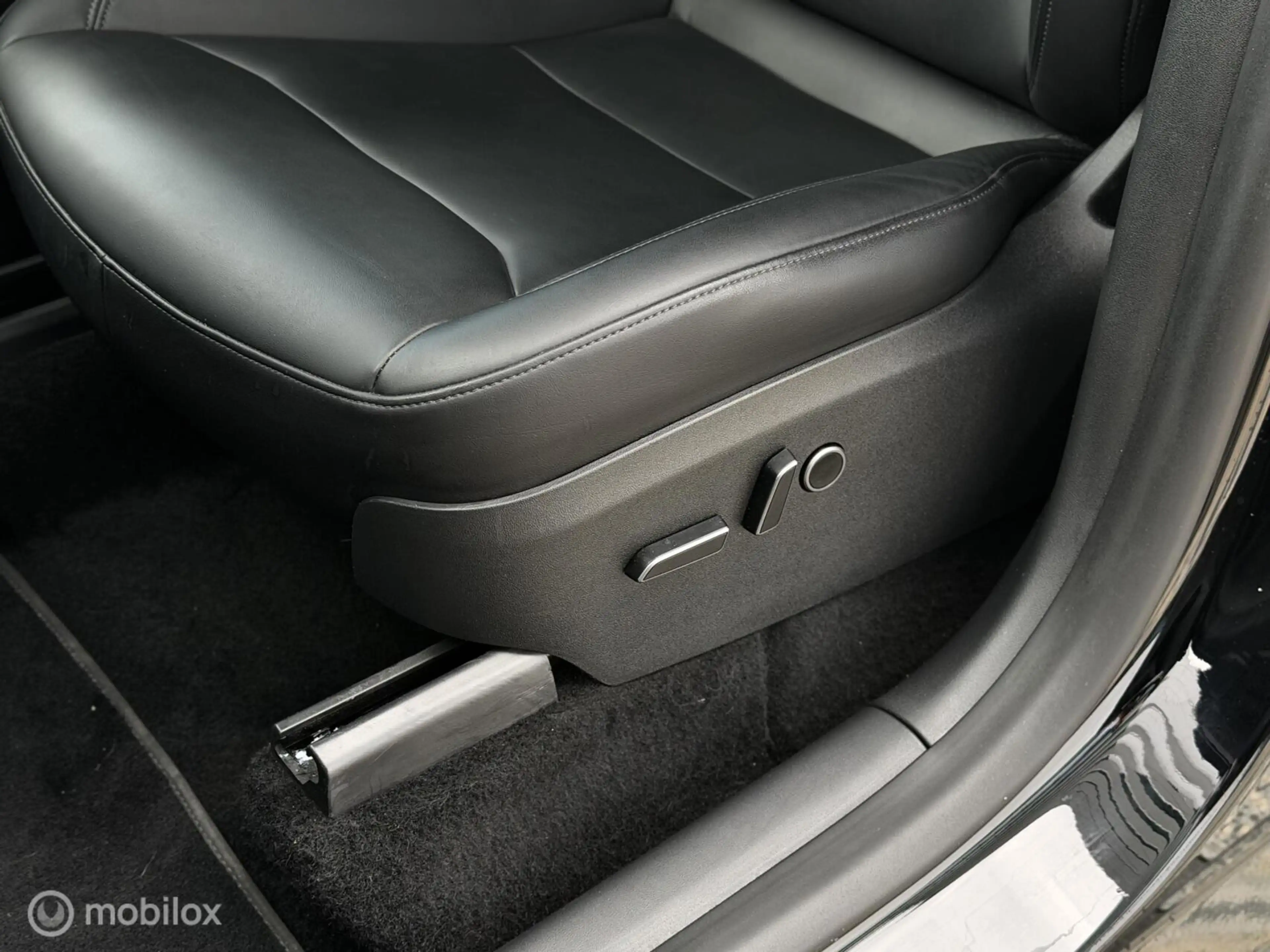 Tesla Model Y Long Range AWD 75 kWh |Autopilot — photo 15