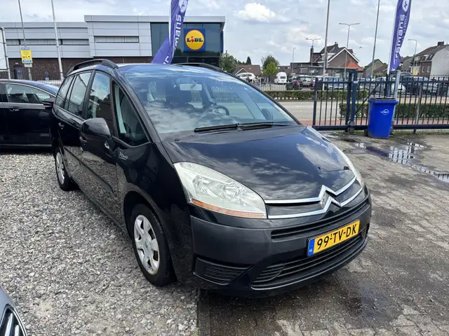 Citroen Grand C4 Picasso view 3