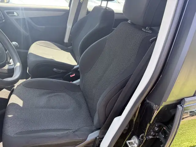 Citroen Grand C4 Picasso view 9