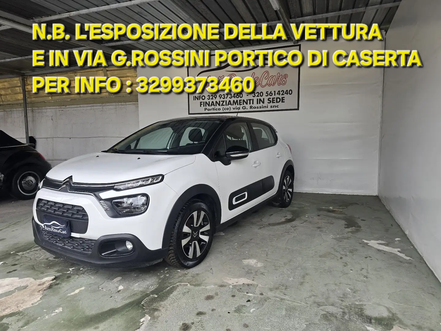 Citroen C3 C3 1.2 puretech Shine s Blanc - 1