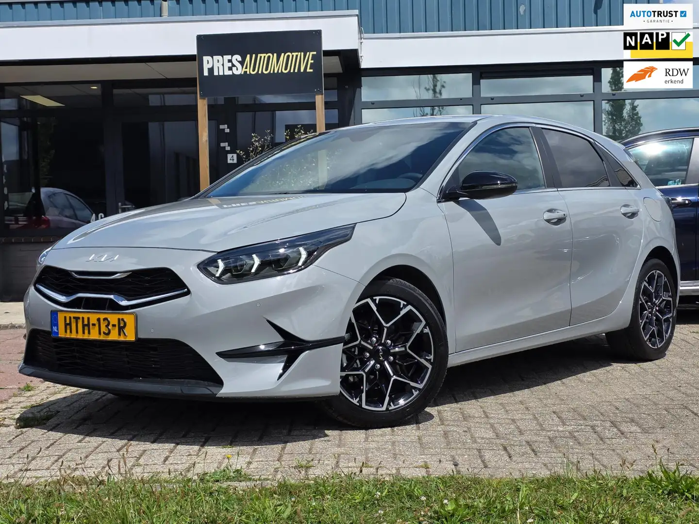 Kia Ceed / cee'd 1.0 T-GDi ComfortLine |KEYLESS|CLIMA|CRUISE|NAVI Grijs - 1