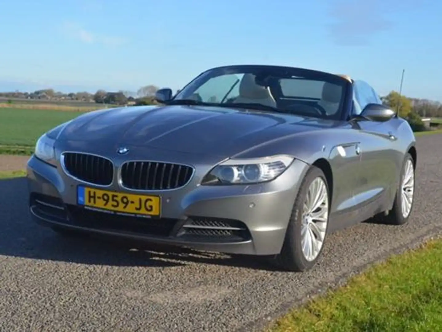 BMW Z4 sDrive23i Gri - 2