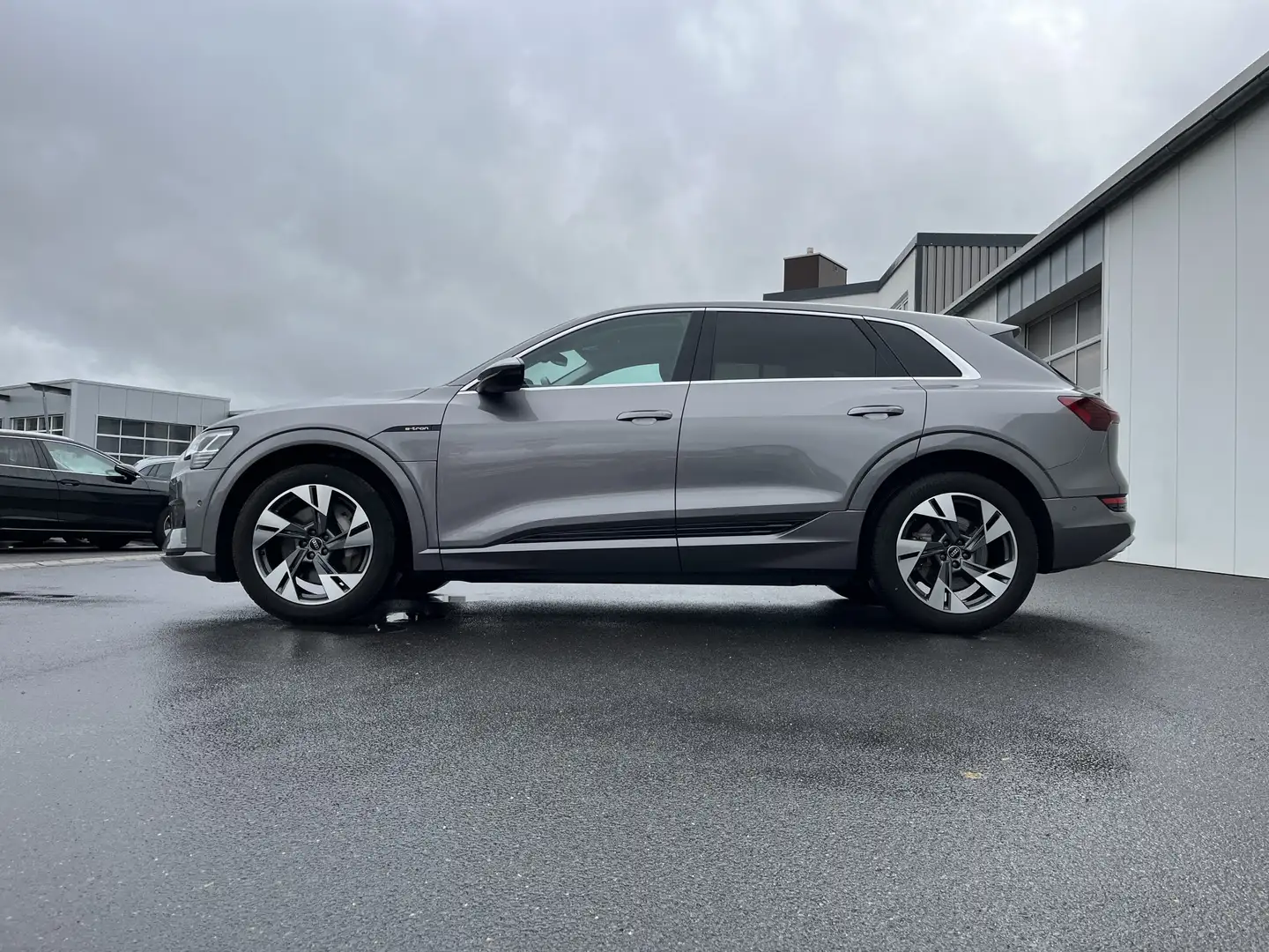 Audi e-tron quattro advanced 164€ m. 20% Anzahlung Virtual C Grau - 2