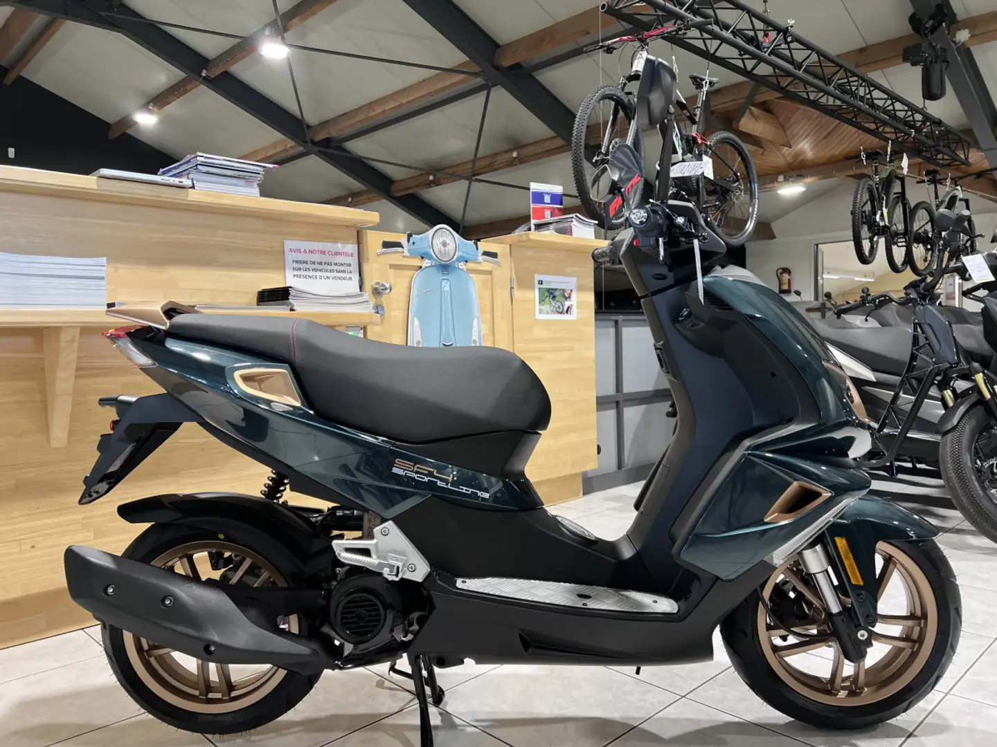 Peugeot Speedfight 50 CL.B 45 KM/H Vert - 1