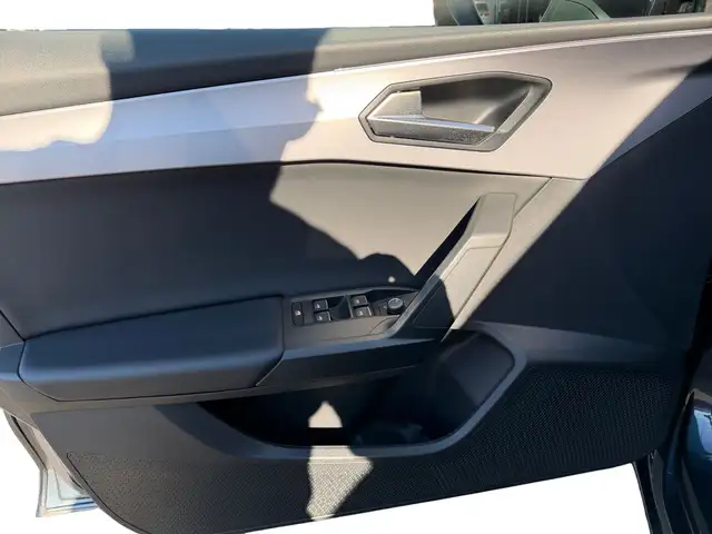 Seat Leon view 15