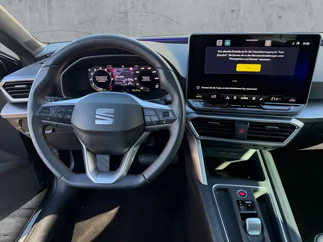 Seat Leon view 9