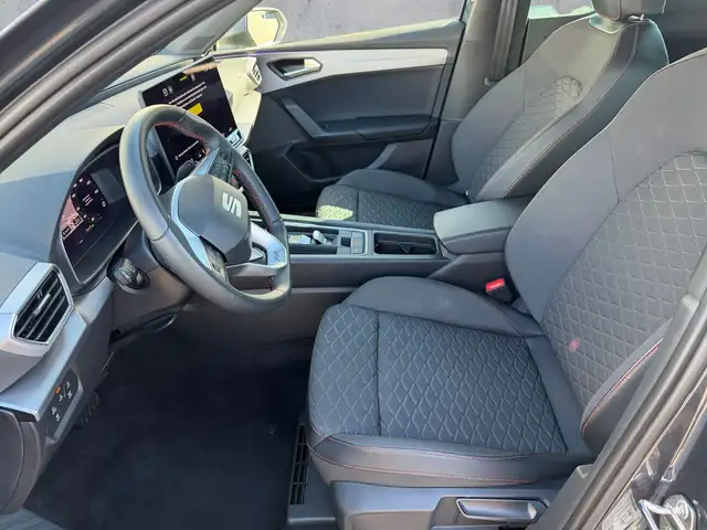Seat Leon view 12
