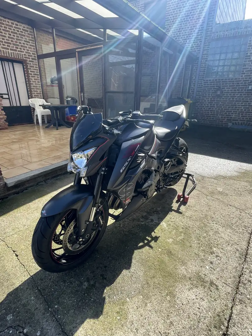 Suzuki GSX-S 1000 Japan Edition - 2