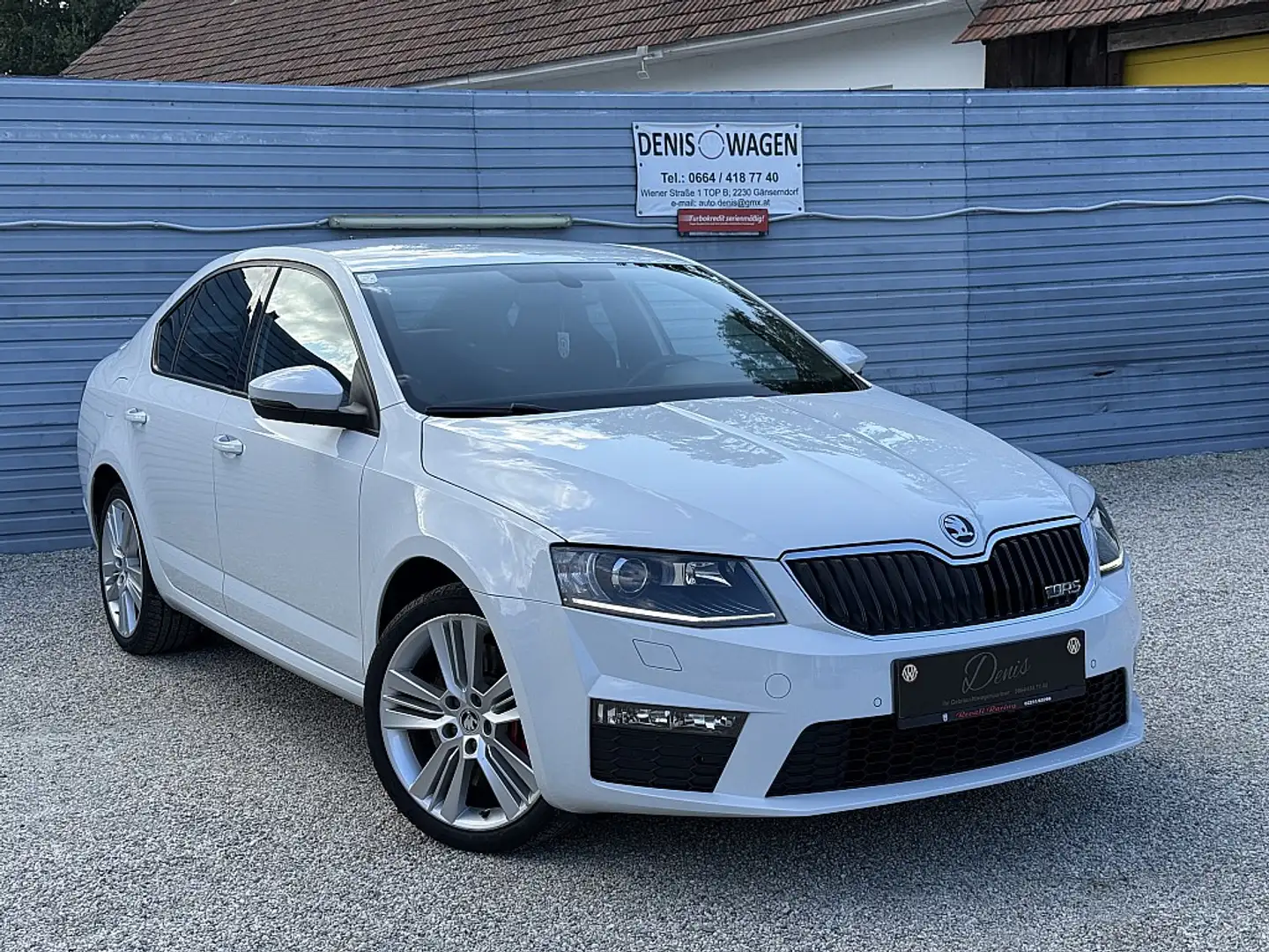 Skoda Octavia RS 2,0 TDI Green tec DSG Weiß - 2