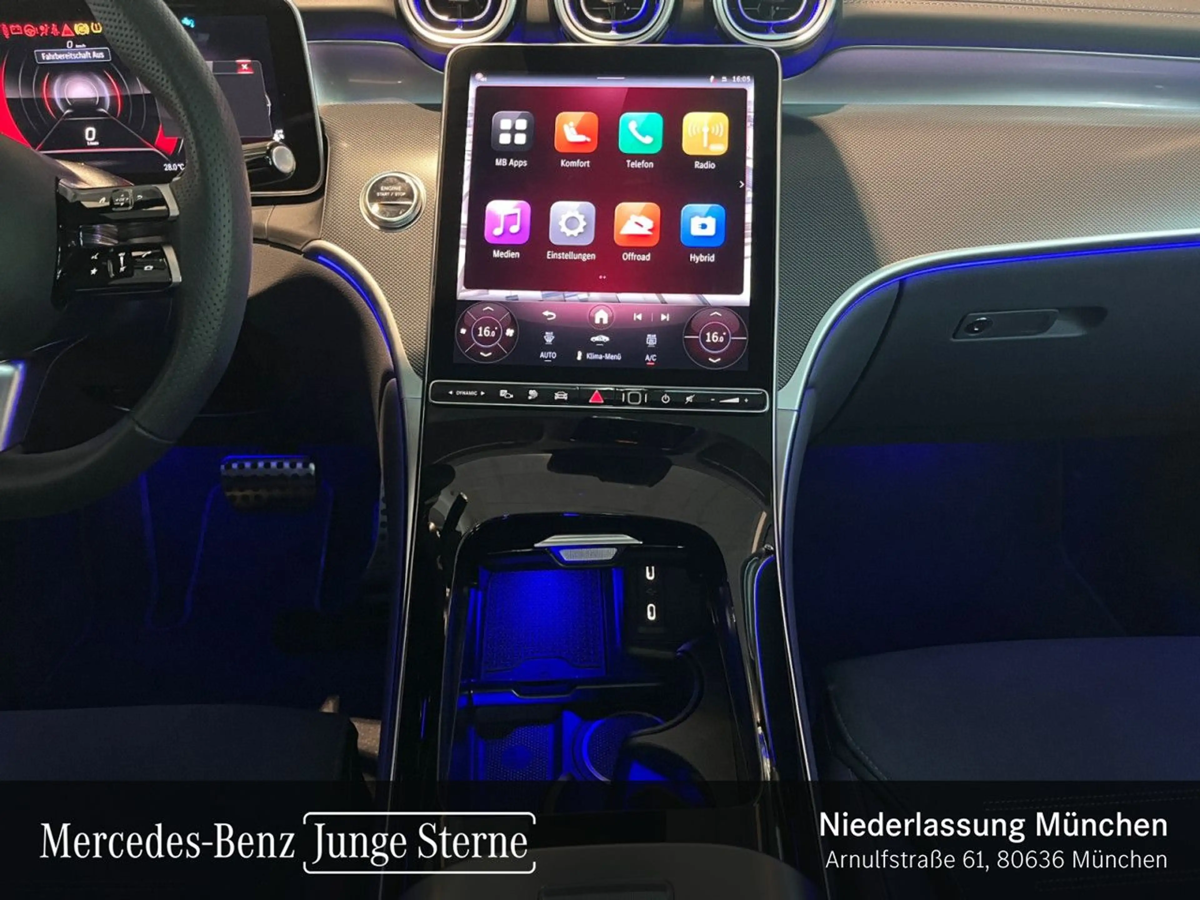 Mercedes-Benz GLC 400 e 4M AMG+NIGHT+PANO+360+AHK+LED+TOTW+9G — photo 13