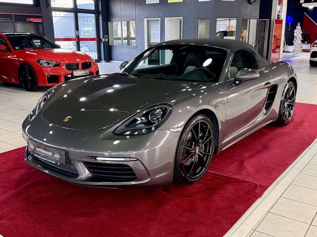 Imagine Porsche 718 SPORT-CHRONO-PAKET +PDK+RÜCKFAHRK.+TEMPOMAT