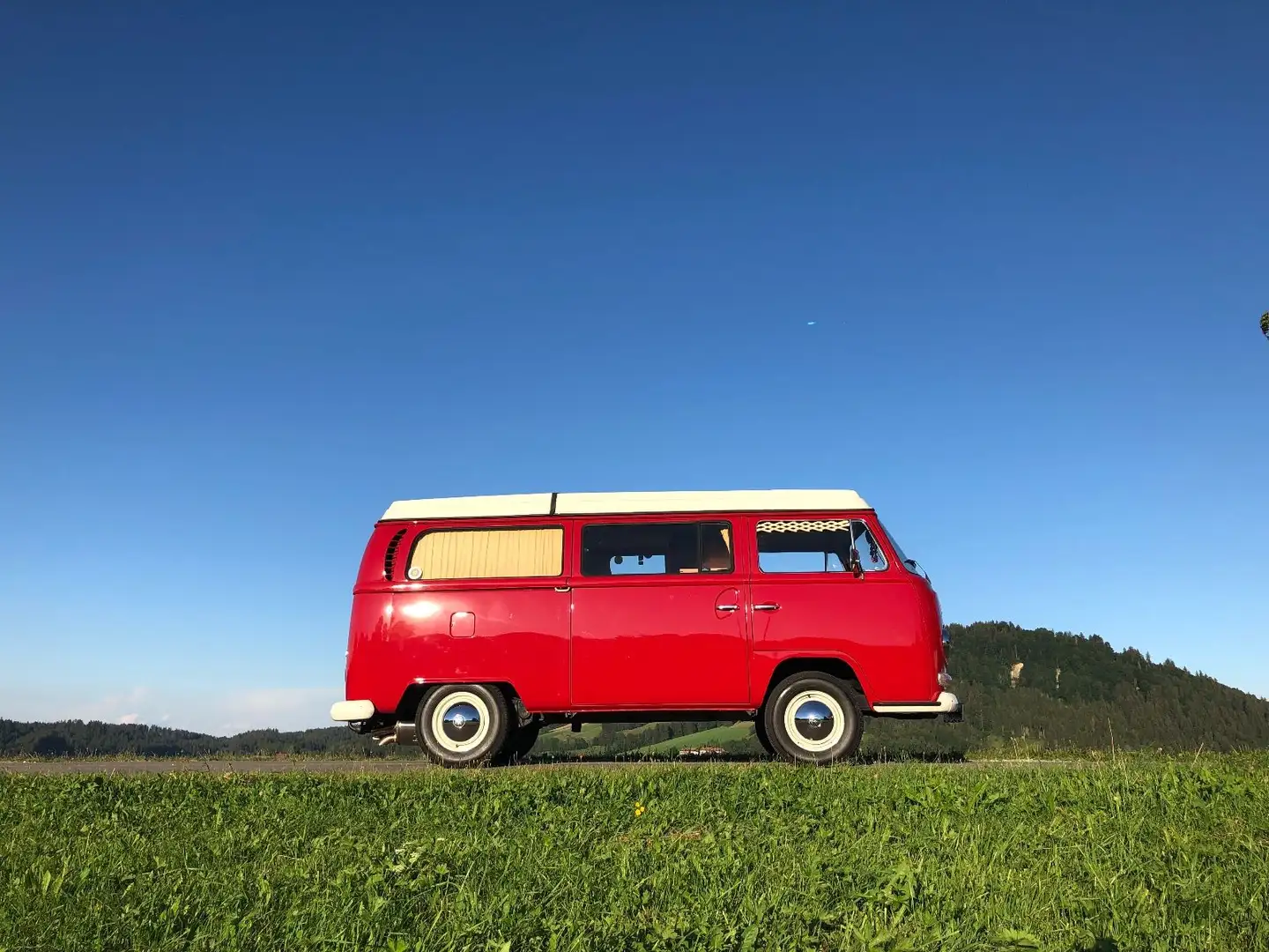 Volkswagen T2 a Westfalia Motor neu aufgebaut Top Rouge - 1