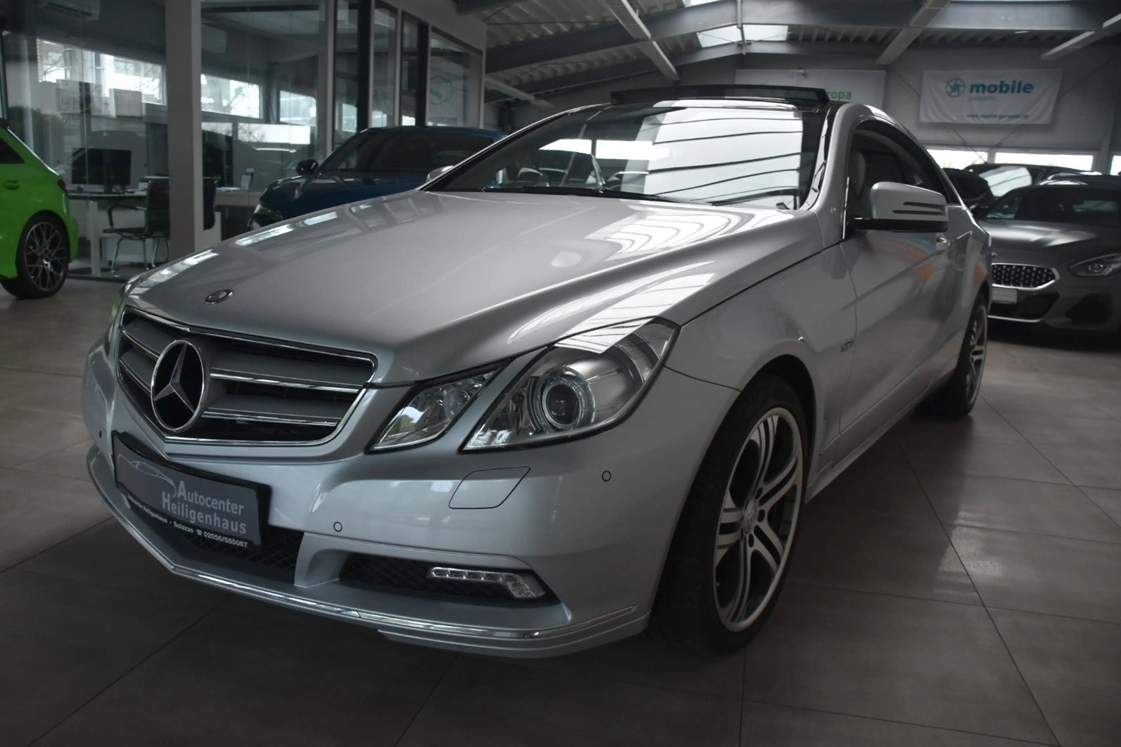 Mercedes-Benz E 350 CDI Coupe Navi Kamera Xenon Pano Memory — photo 8