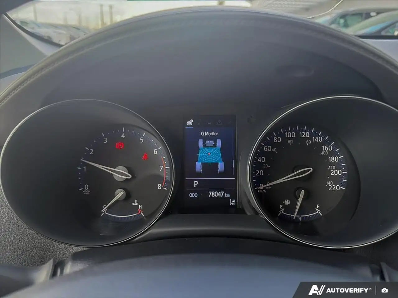 Toyota C-HR снимка Toyota C-HR