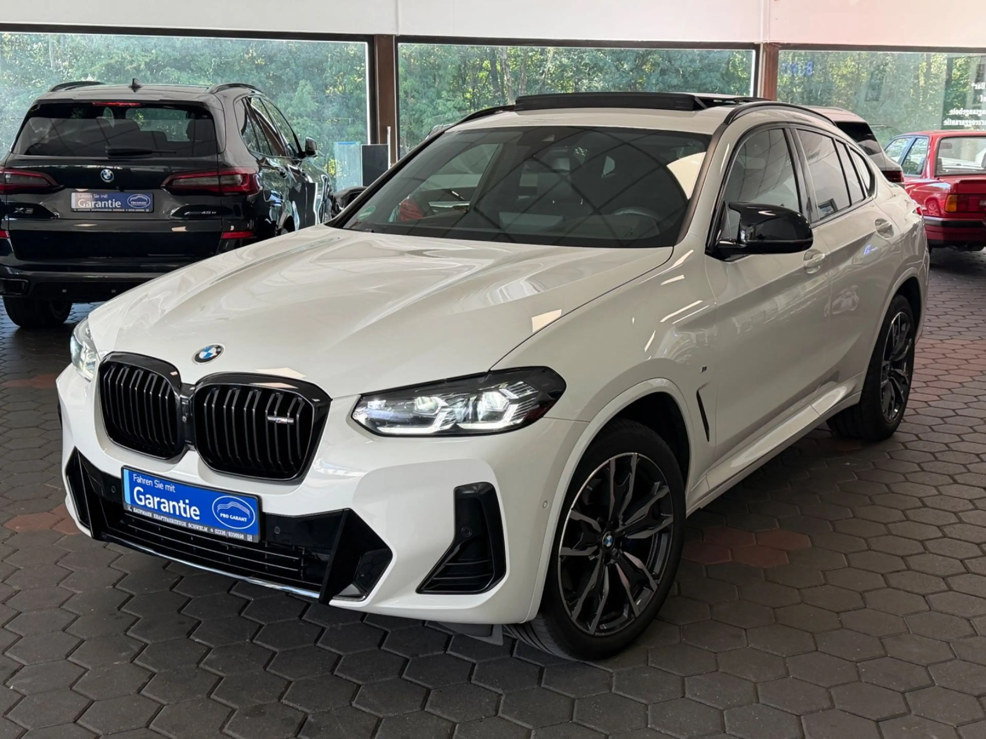BMW X4 M i X-Drive*1-HAND*HUD*H&K*360*PANO*LED*