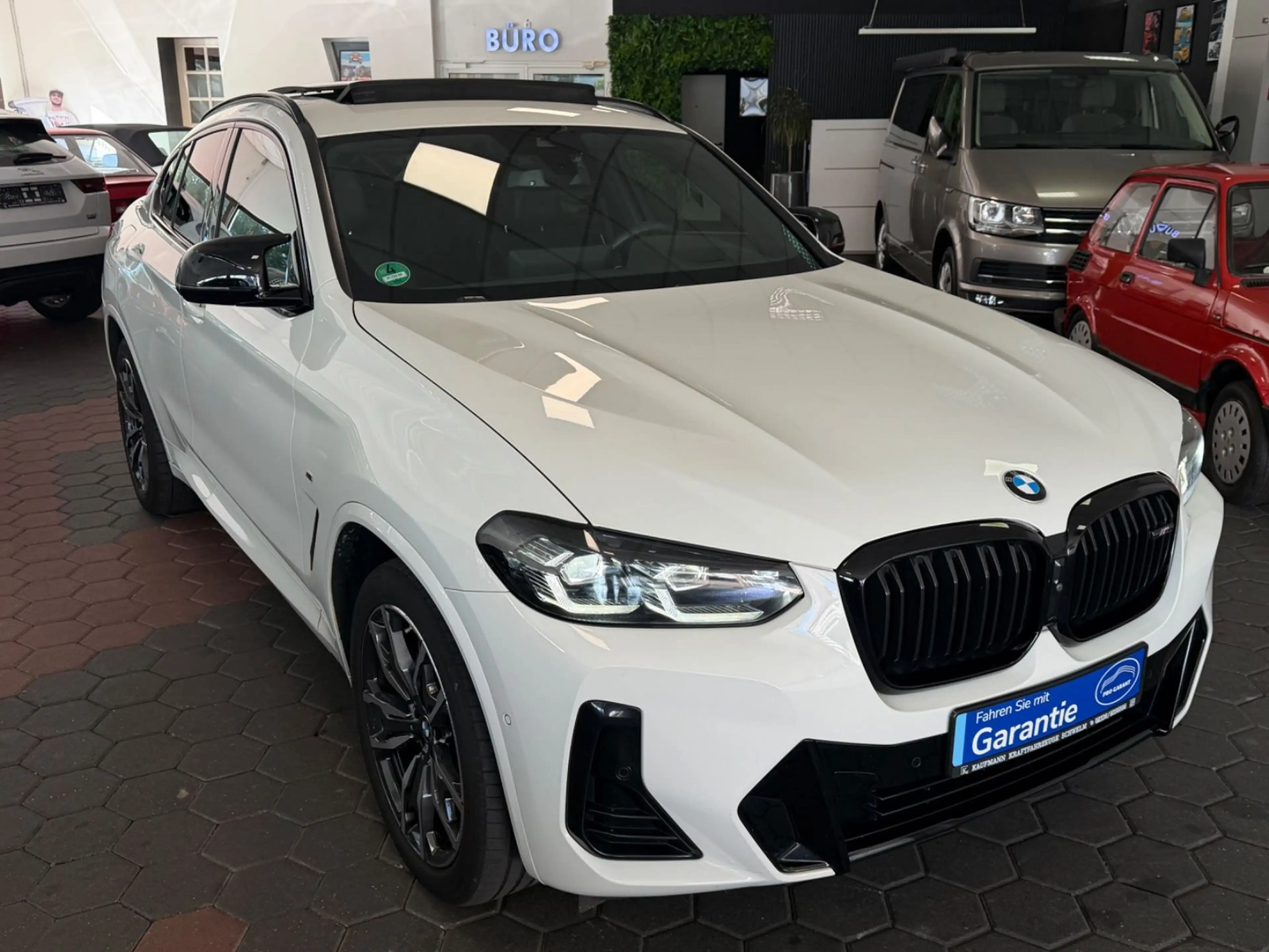 BMW X4 M i X-Drive*1-HAND*HUD*H&K*360*PANO*LED* — photo 5
