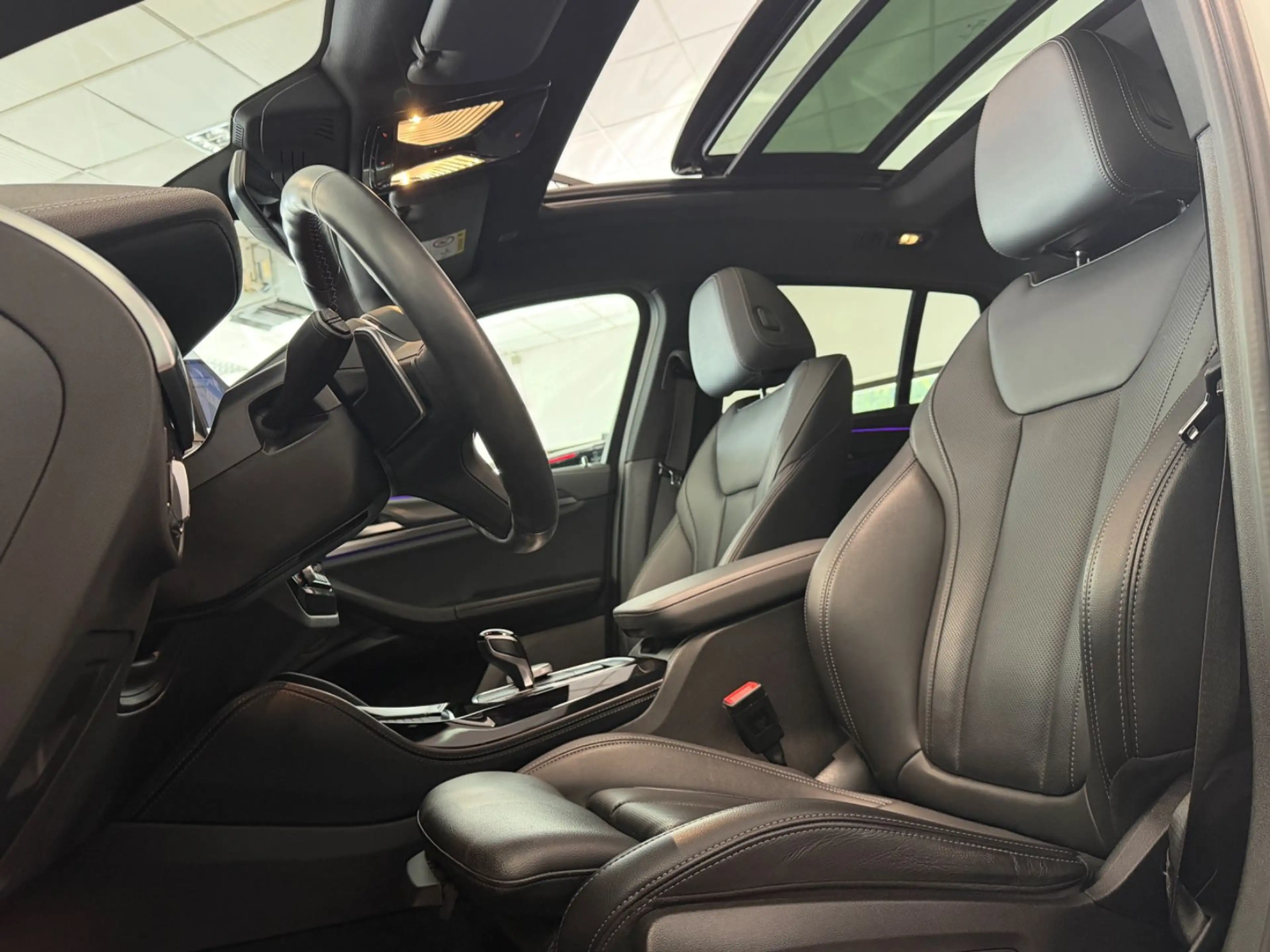 BMW X4 M i X-Drive*1-HAND*HUD*H&K*360*PANO*LED* — photo 12