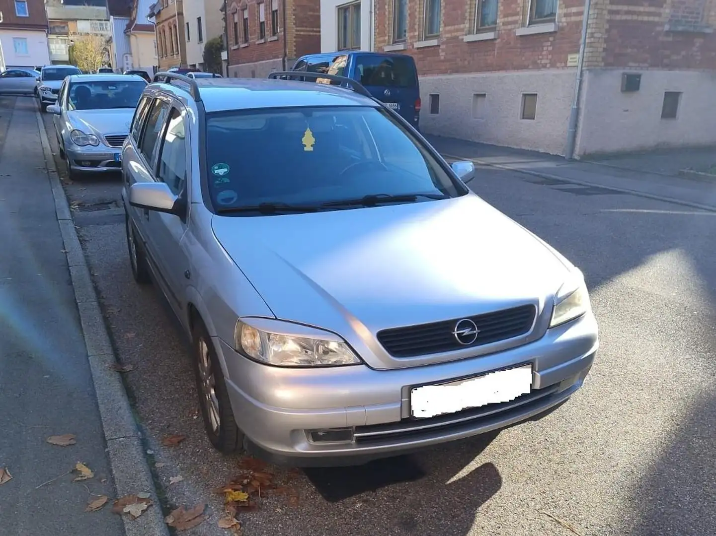 Opel Astra Astra G 2.0 Caravan Sportive 136PS Grau - 1