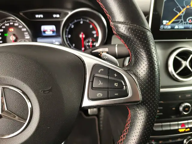 Mercedes-Benz CLA view 14