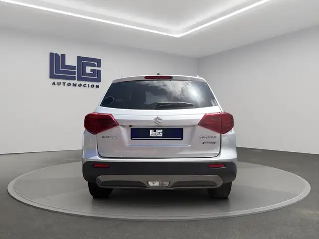 Suzuki Vitara view 6