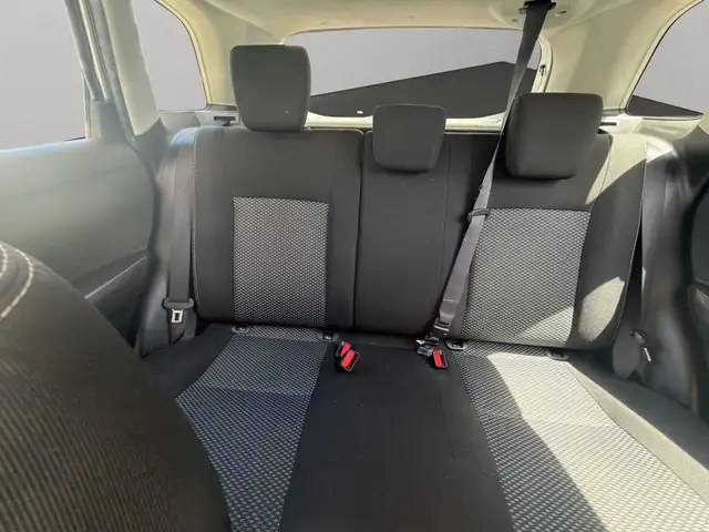 Suzuki Vitara view 14