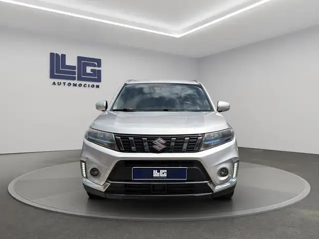 Suzuki Vitara view 2
