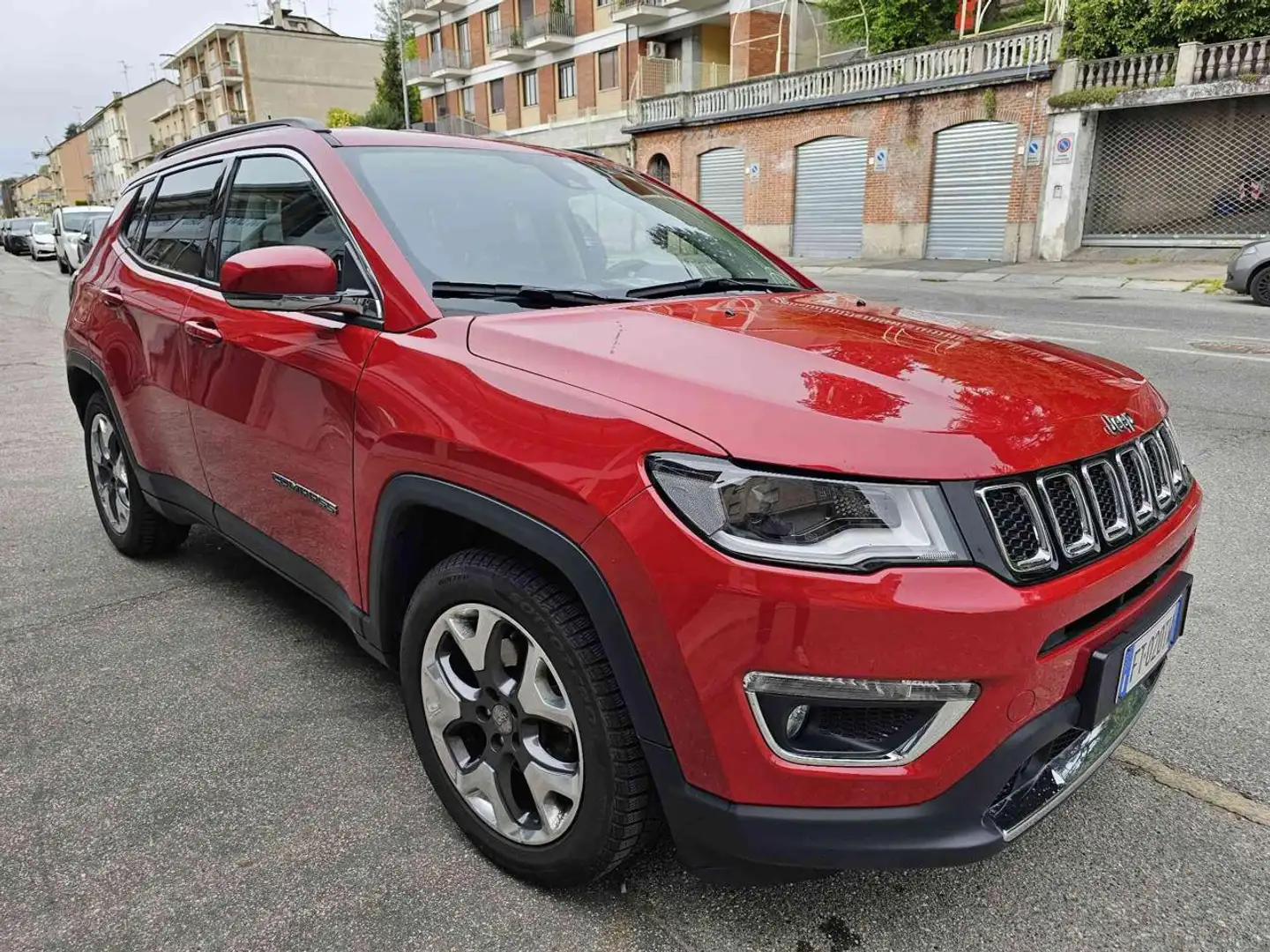 Jeep Compass 1.6 Multijet II 2WD Limited Red - 1