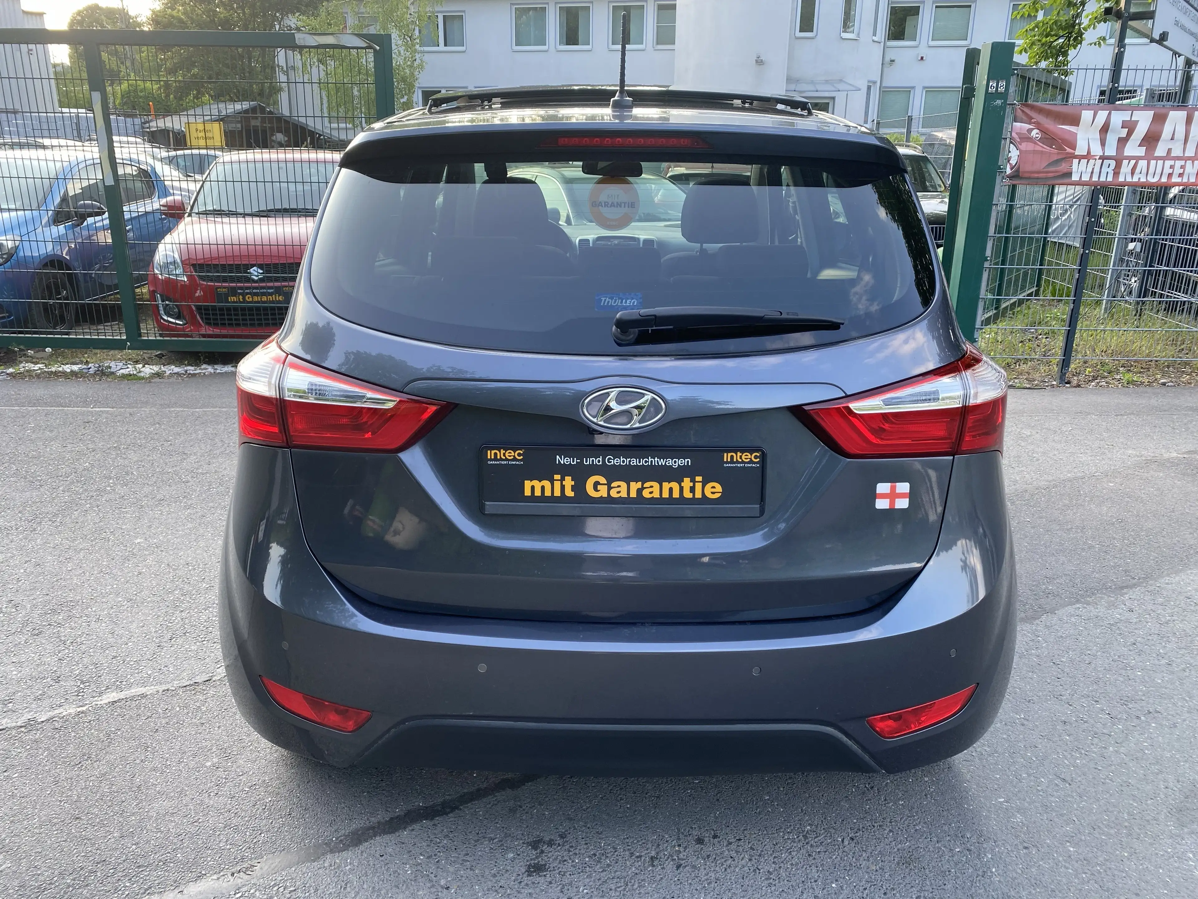 Hyundai iX20 blue Space Plus — photo 5