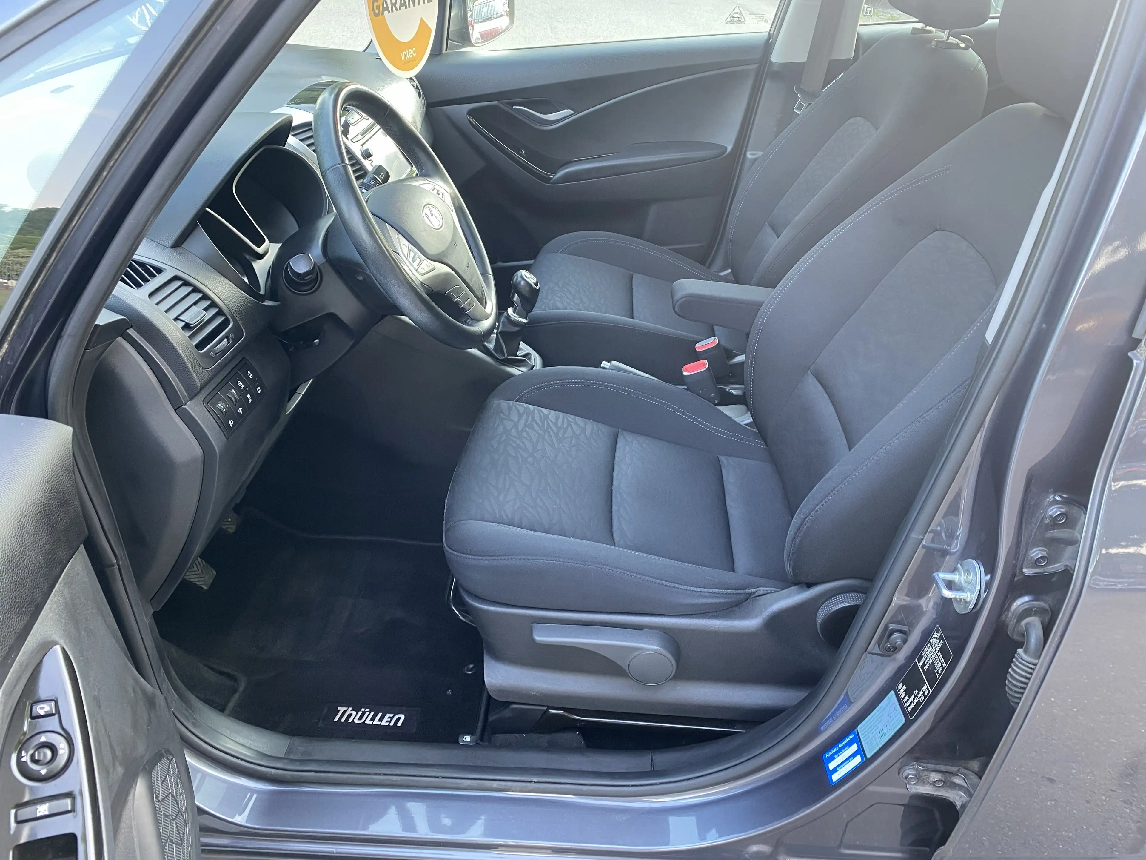 Hyundai iX20 blue Space Plus — photo 7