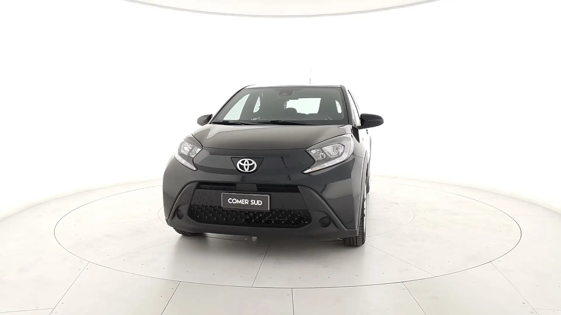 Toyota Aygo X 1.0  Active Noir - 1
