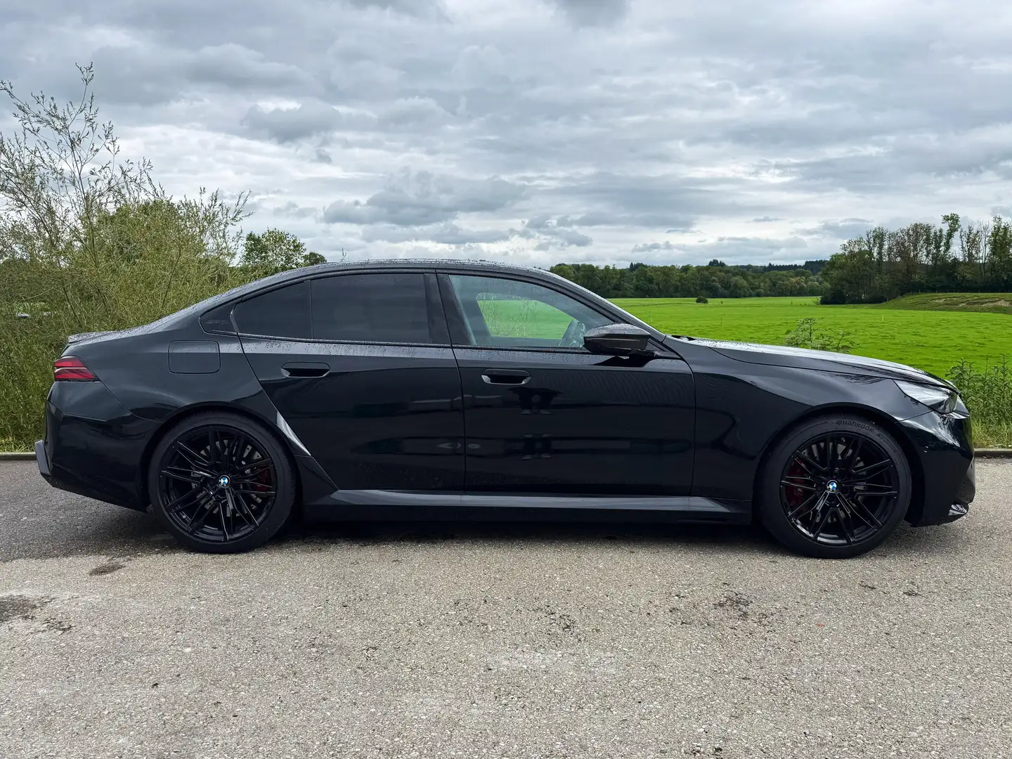 BMW M5 M5 xDrive pack carbon BowWilk climseats Full Black Noir - 2
