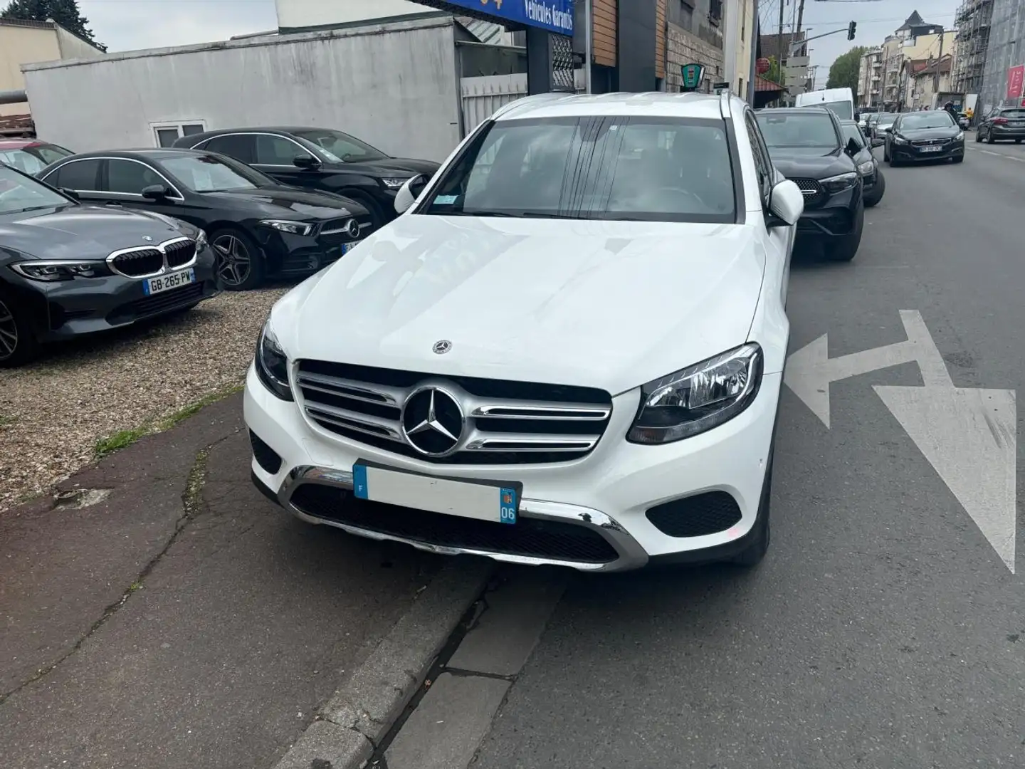 Mercedes-Benz G MERCEDES GLC 250D PACK EXECUTIVE BVA 4MATIC Белый - 1