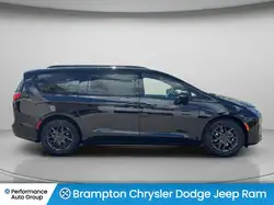 Chrysler Pacifica 2027