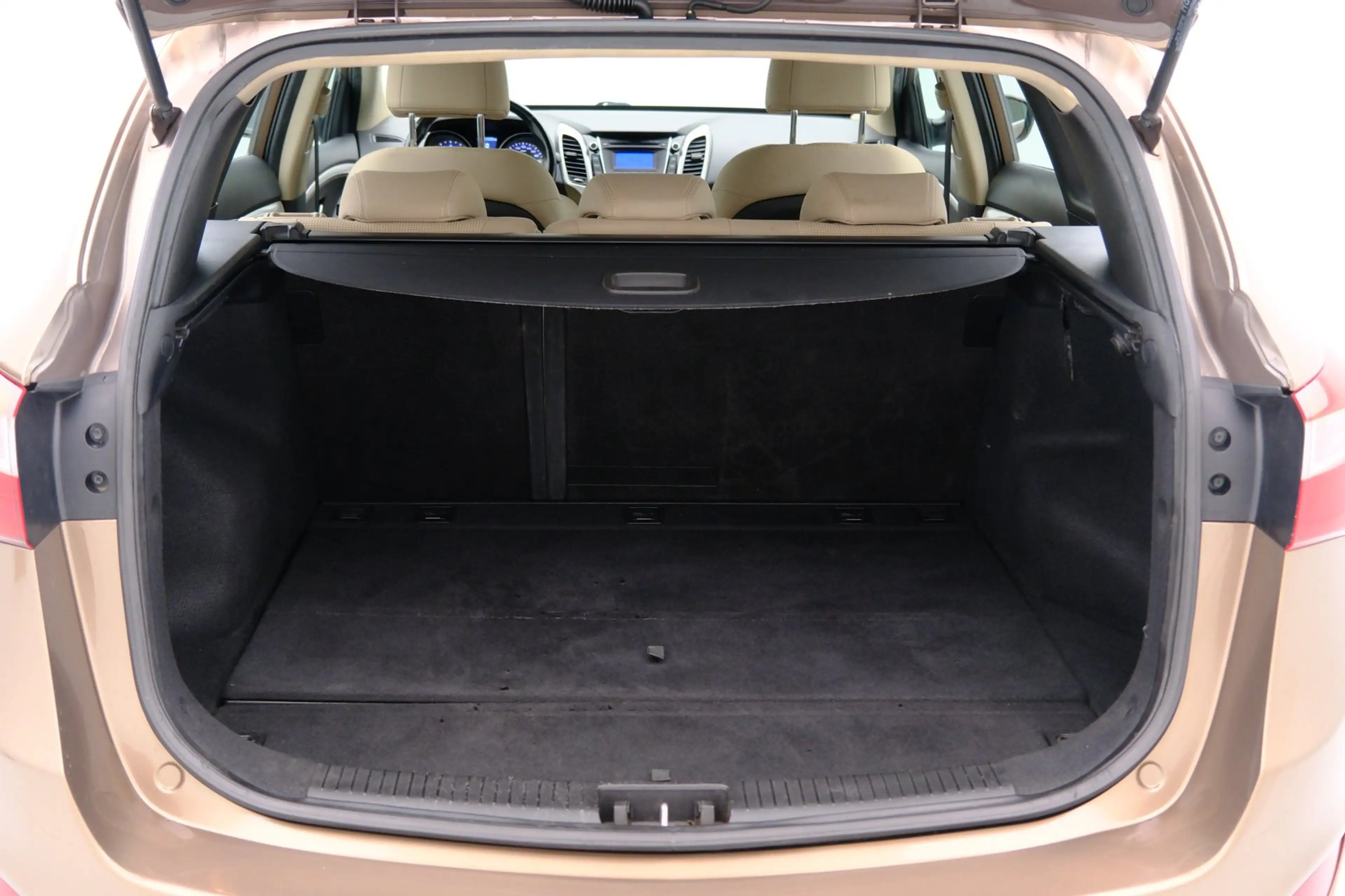 Hyundai i30 Wagon 1.6 GDi Comfort Clima|Cruise|LMV|Stoelverw. — photo 11
