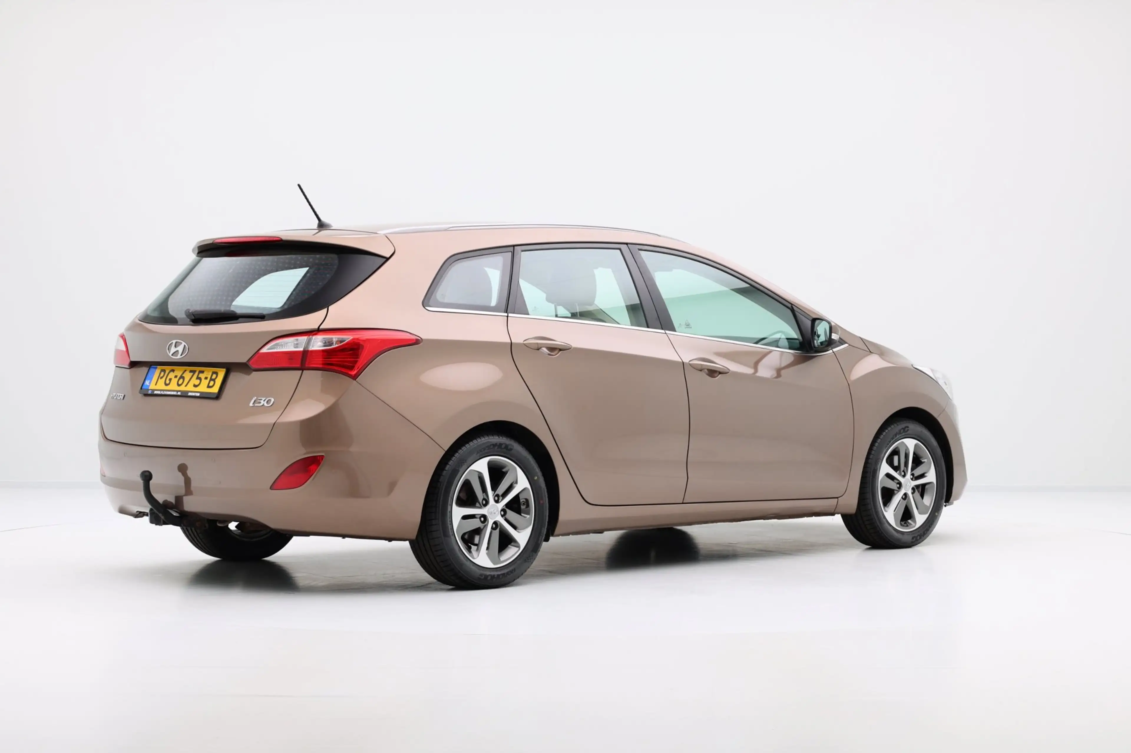 Hyundai i30 Wagon 1.6 GDi Comfort Clima|Cruise|LMV|Stoelverw. — photo 3