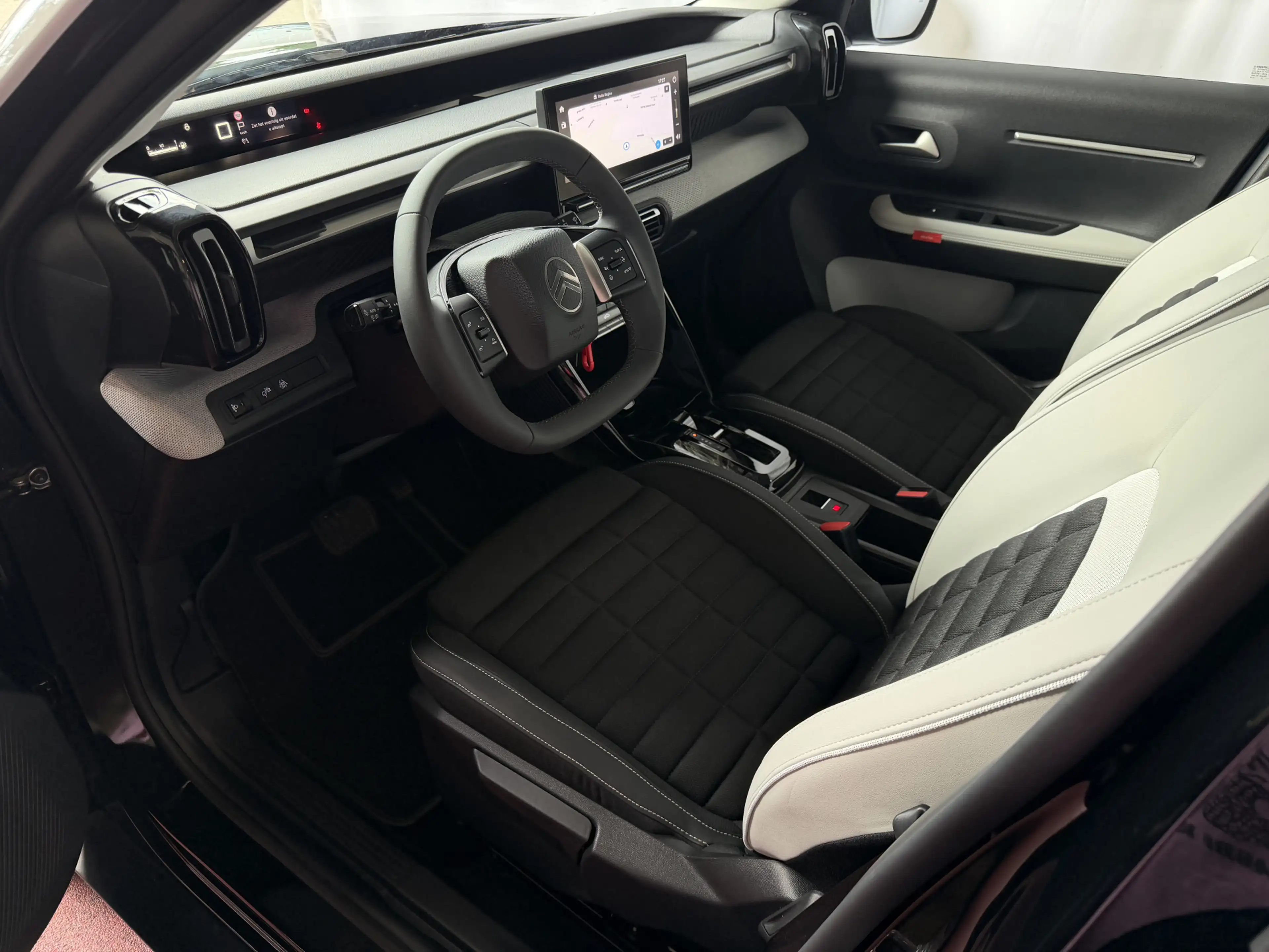 Citroen C3 Aircross 145pk Automaat MAX | Black | Navi | Camera | CarPl — photo 3