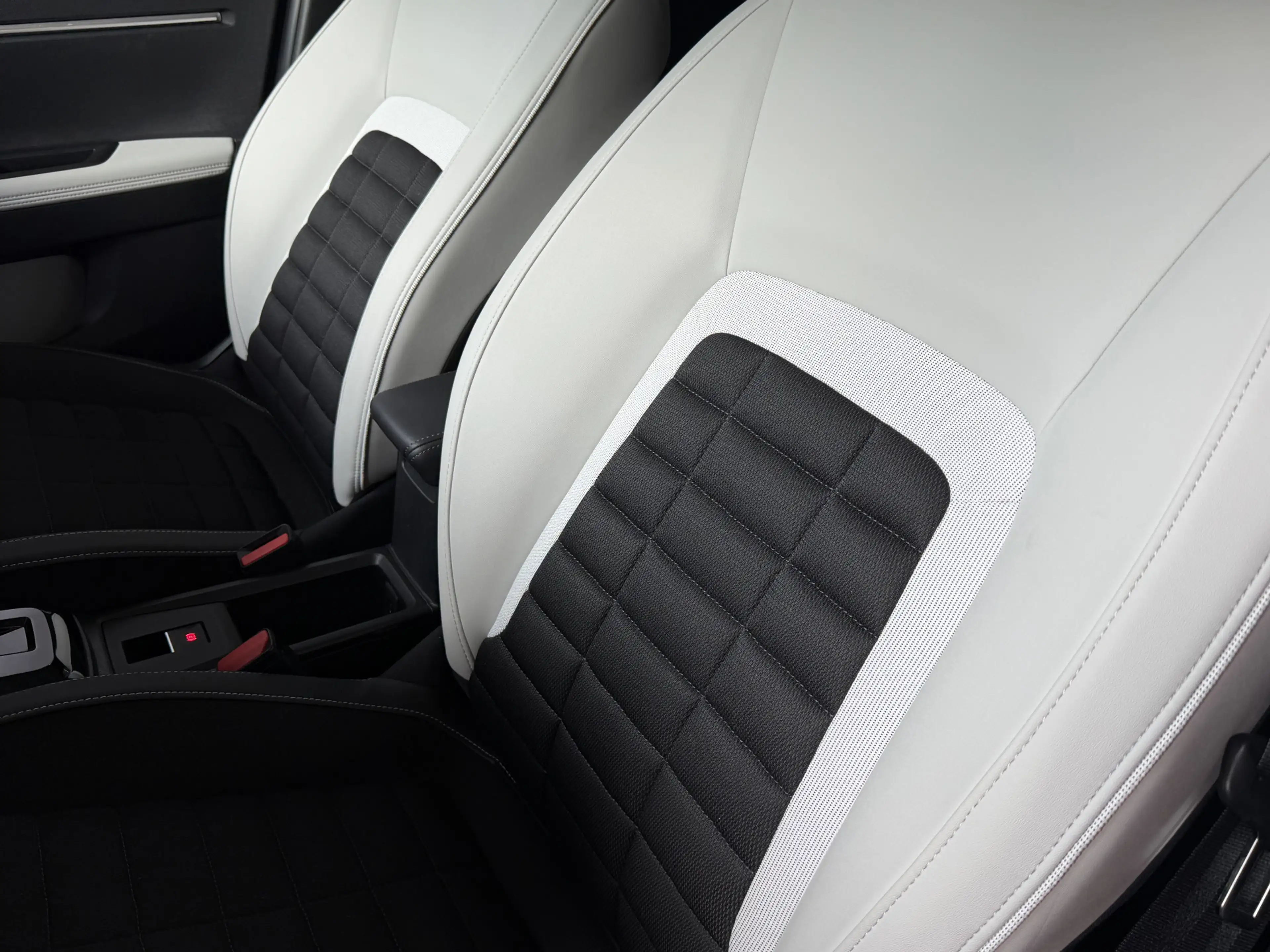 Citroen C3 Aircross 145pk Automaat MAX | Black | Navi | Camera | CarPl — photo 16