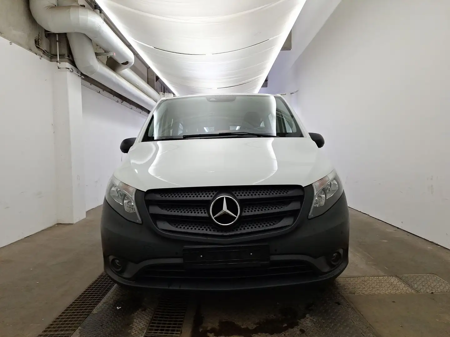 Mercedes-Benz Vito extralang +Cam.+Navi+AHKVorb+Totw+AUT+PTS+ Weiß - 2