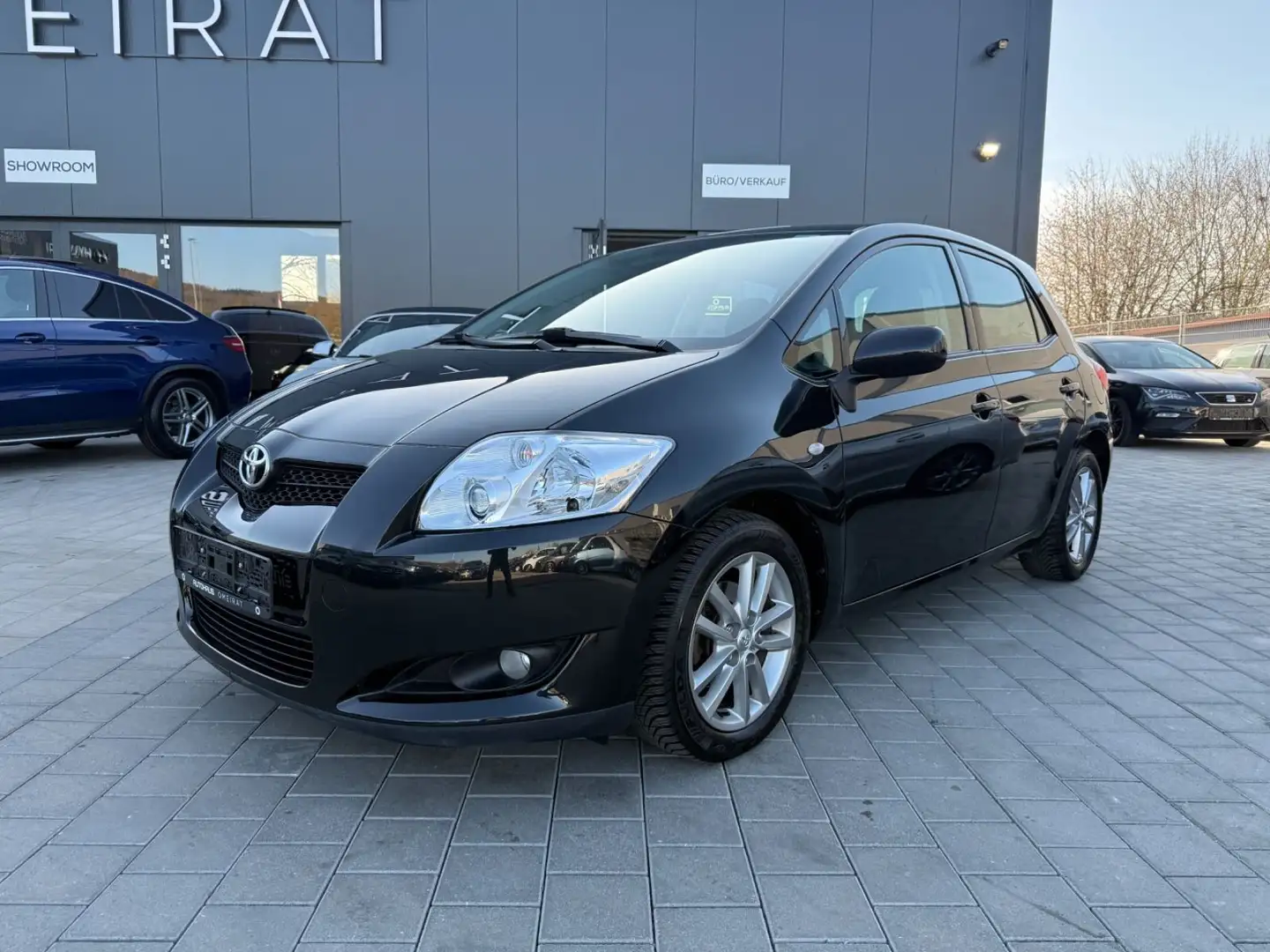 Toyota Auris Team 2-Hand/PDC/Klimaanlage/TOP Schwarz - 1