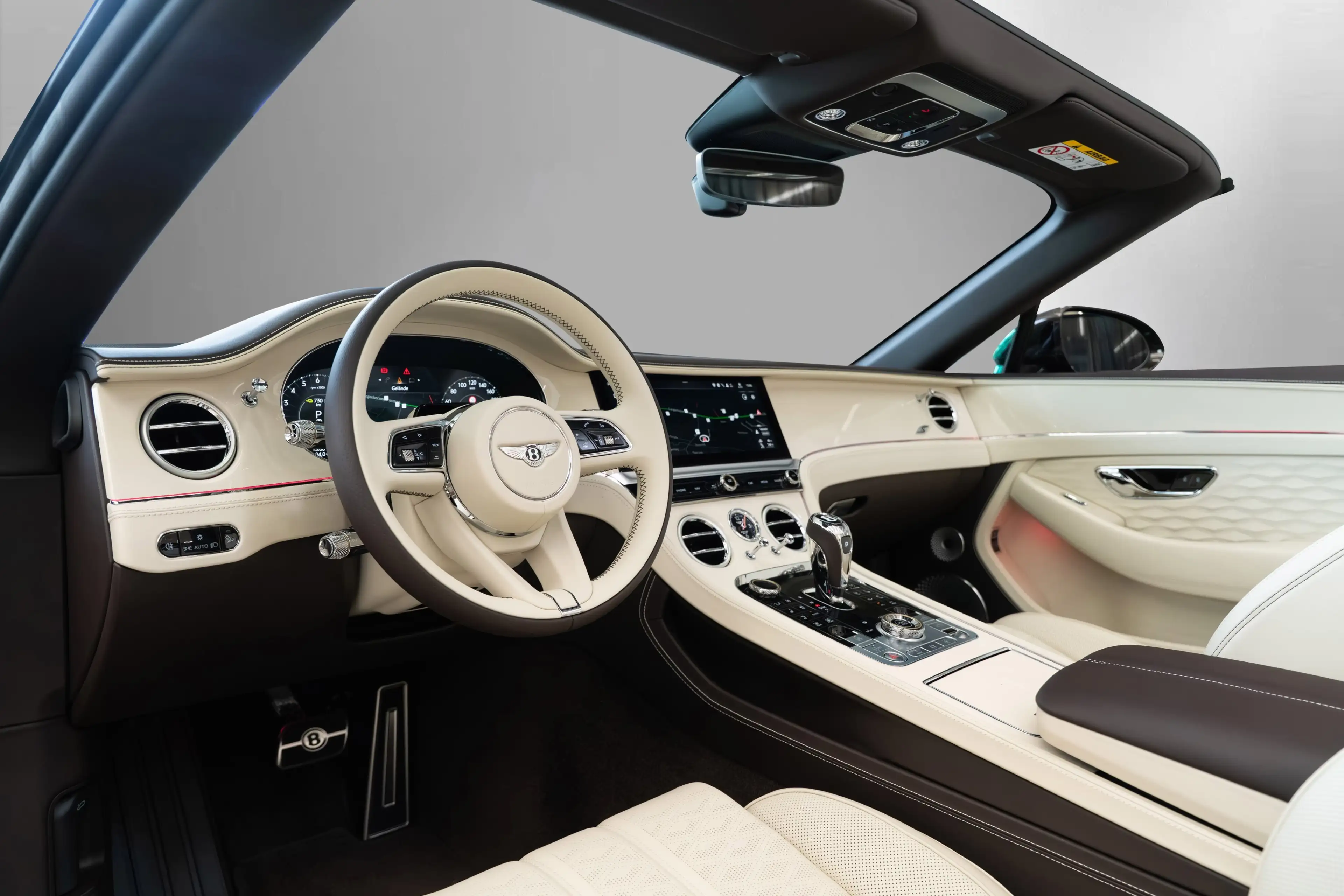 Bentley Continental GTC S — photo 10