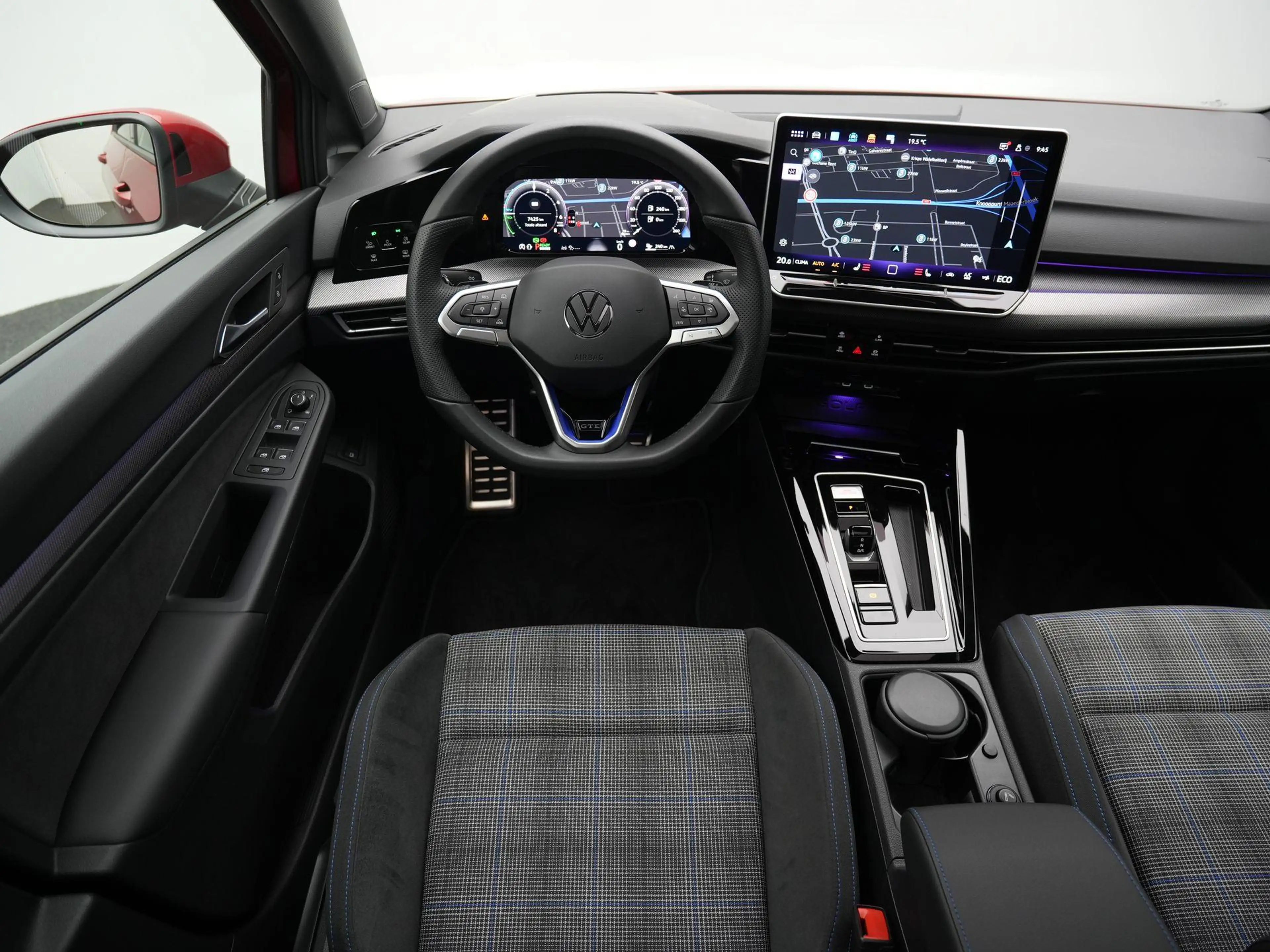 Volkswagen Golf GTE 1.5 272pk eHybrid | Panoramadak | Matrix LED kopla — photo 7