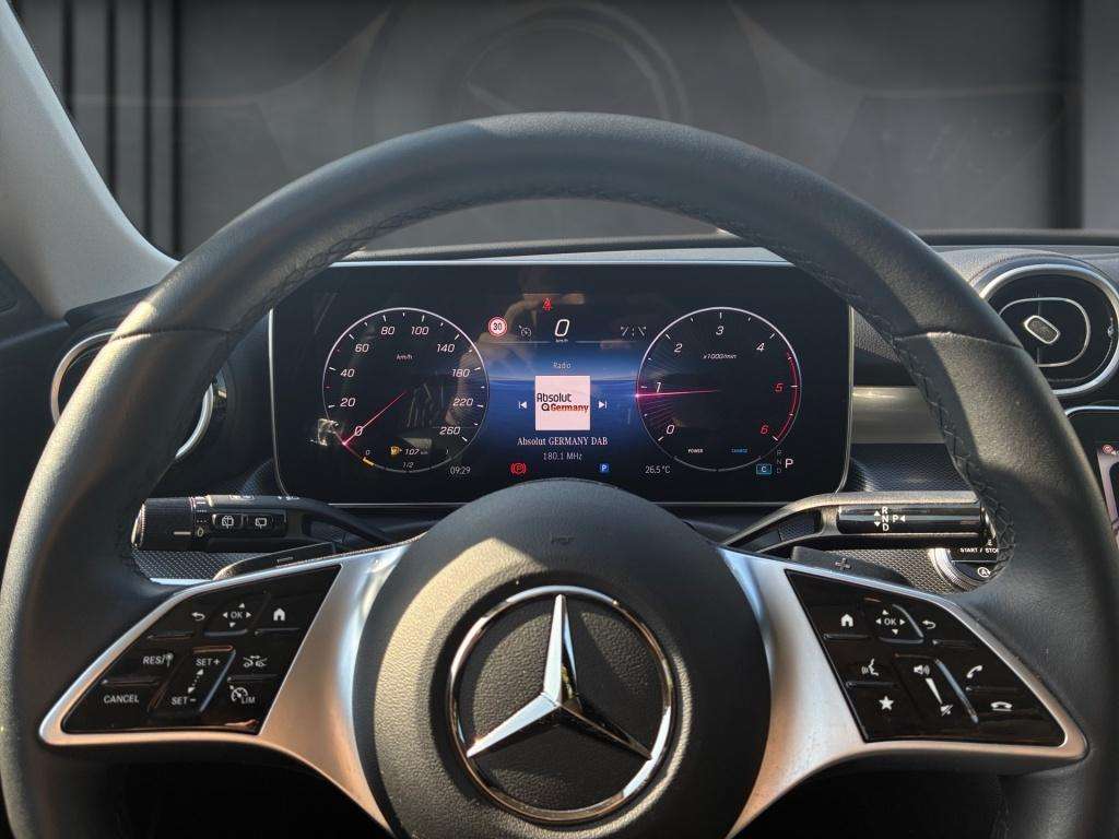 Mercedes-Benz C 200