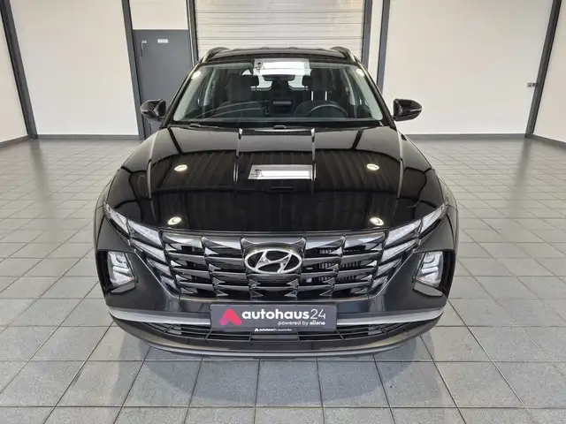 Hyundai Tucson view 2