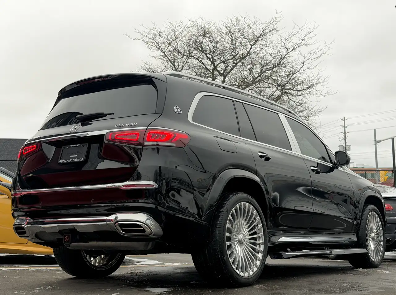 Mercedes-Benz GLS снимка Mercedes-Benz GLS