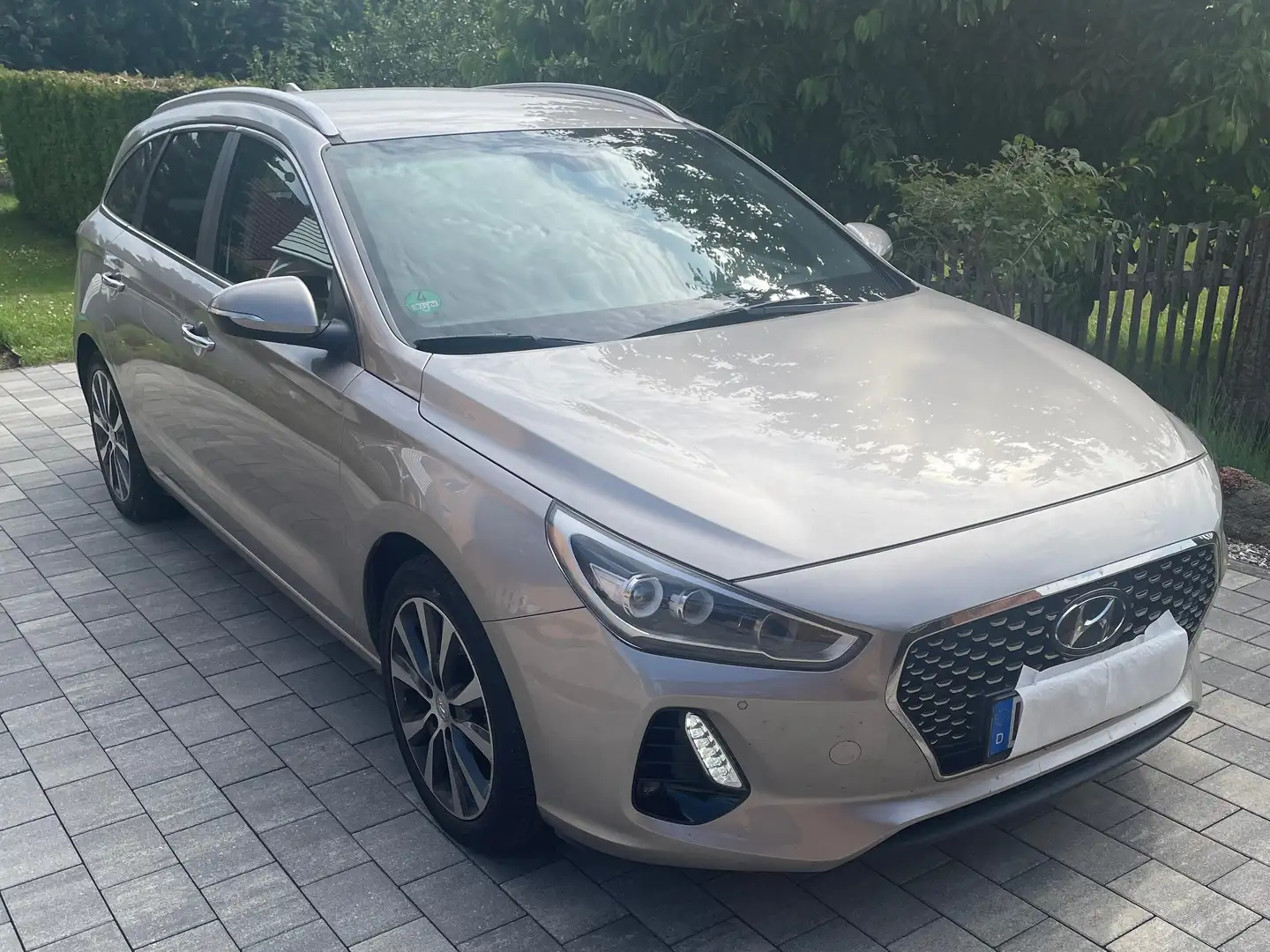 Hyundai i30 i30 Kombi 1.4 T-GDI DCT Style - 1