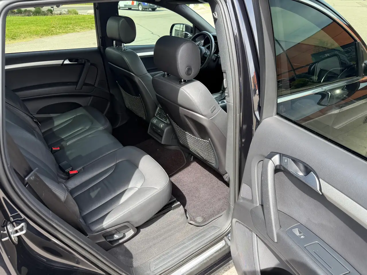 Audi Q7 снимка Audi Q7