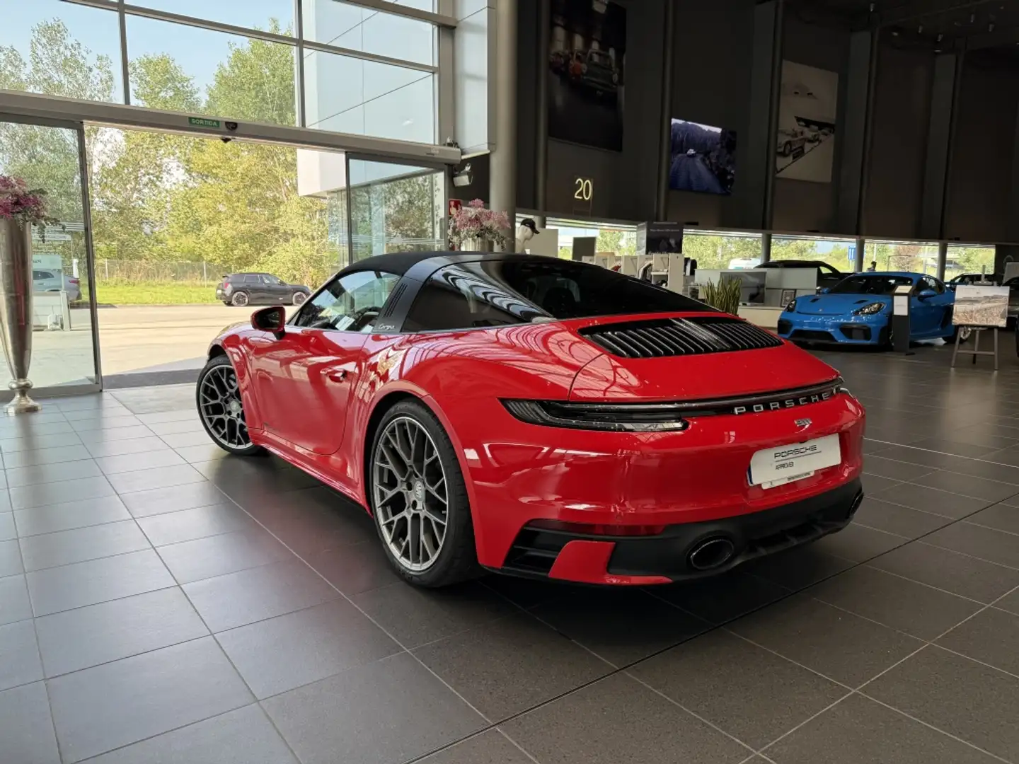 Porsche 992 Targa 4 S PDK - 2